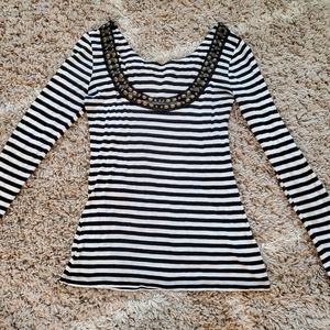 COPY - JESSICA SIMPSON black and white striped top